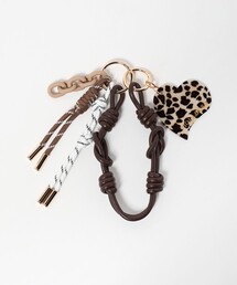 VIOLAd'ORO（ヴィオラドーロ）の「＜VIOLAd’ORO＞レオパード ハート バッグチャーム（キーホルダー）」