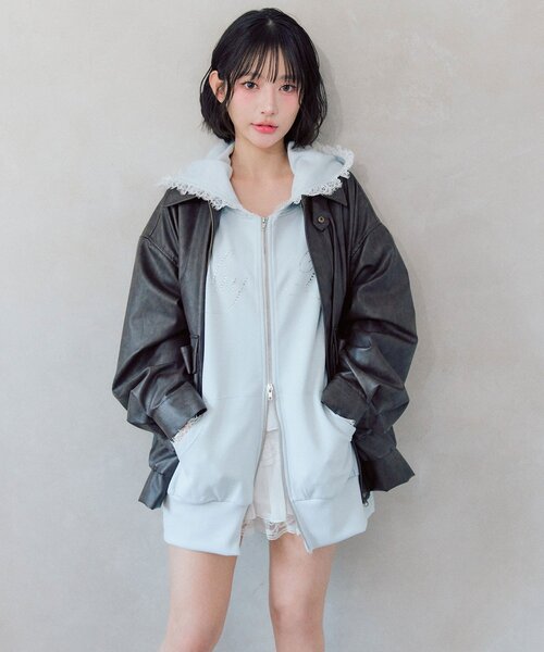 OLIVE des OLIVE（オリーブデオリーブ）の「リボンポケットエコレザーブルゾン（ライダースジャケット・レディース・ライトブラウン/ダークブラウン・FREE）」の5枚目の写真