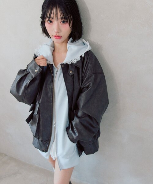 OLIVE des OLIVE（オリーブデオリーブ）の「リボンポケットエコレザーブルゾン（ライダースジャケット・レディース・ライトブラウン/ダークブラウン・FREE）」の6枚目の写真