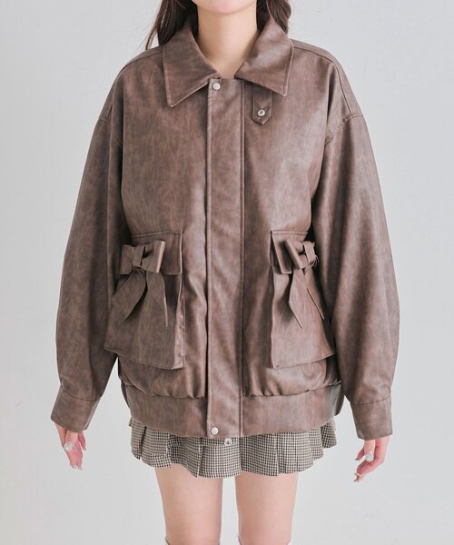 OLIVE des OLIVE(オリーブデオリーブ)の「リボンポケットエコレザーブルゾン(ライダースジャケット・レディース・ライトブラウン/ダークブラウン・FREE)」の21枚目の写真