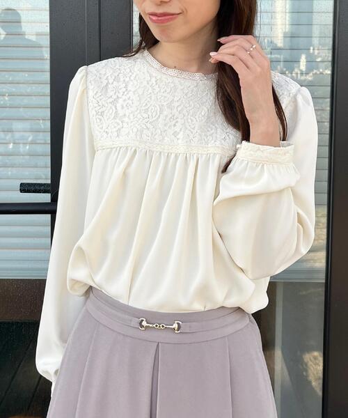 couture brooch（クチュールブローチ）の「【ハレの日・通勤】レースドッキング ブラウス（シャツ/ブラウス・レディース・ピンク/ネイビー/アイボリー・38/36/42/40）」の15枚目の写真