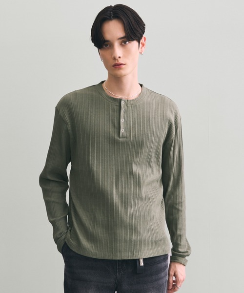 LUENNA(ルエナ)の「【LUENNA】Panel Rib Henley Neck Long Sleeve T-Shirt / パネルリブ ヘンリーネック ロンT(Tシャツ/カットソー・メンズ・ブラック/グレー/チャコール/カーキ・S/L/M)」の4枚目の写真