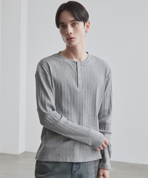 LUENNA（ルエナ）の「【LUENNA】Panel Rib Henley Neck Long Sleeve T-Shirt / パネルリブ ヘンリーネック ロンT（Tシャツ/カットソー・メンズ・ブラック/グレー・S/L/M）」の20枚目の写真