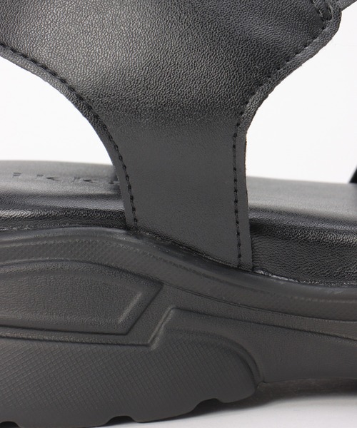 ikka（イッカ）の「グルカ厚底サンダル（サンダル・レディース・ブラック/オフホワイト・L/M）」の4枚目の写真