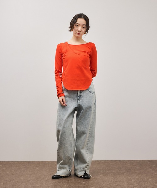 ADAM ET ROPE'（アダムエロペ）の「ワンショルダートップス（Tシャツ/カットソー・レディース・レッド系その他2/オフホワイト/ダークブラウン・FREE）」の7枚目の写真