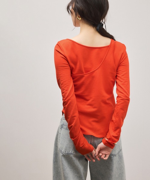 ADAM ET ROPE'（アダムエロペ）の「ワンショルダートップス（Tシャツ/カットソー・レディース・レッド系その他2/オフホワイト/ダークブラウン・FREE）」の12枚目の写真