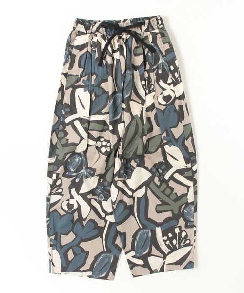 my beautiful landlet（マイビューティフルランドレット）の「【my beautiful landlet】FLORAL PIGMENT PRINT WIDE EASY PANTS（その他パンツ・メンズ・マスタード/ピンク/グリーン/ブルー/ベージュ・1/2/0）」の2枚目の写真