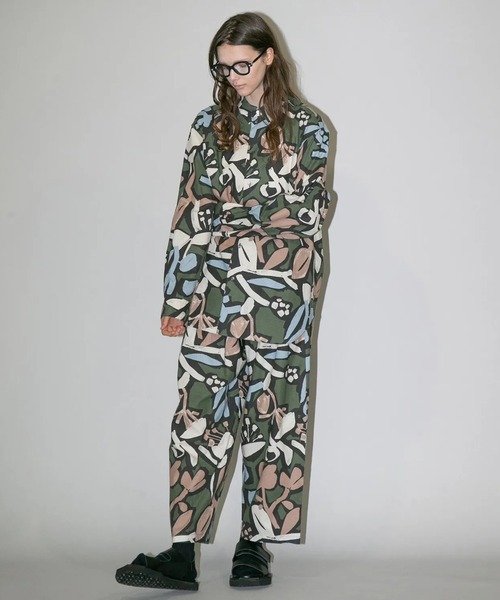 my beautiful landlet（マイビューティフルランドレット）の「【my beautiful landlet】FLORAL PIGMENT PRINT WIDE EASY PANTS（その他パンツ・メンズ・マスタード/ピンク/グリーン/ブルー/ベージュ・1/2/0）」の8枚目の写真