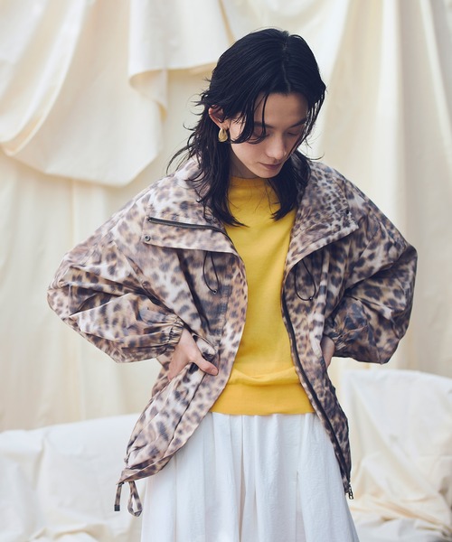 allureville(アルアバイル)の「レオパプリントスタンドカラーブルゾン(ブルゾン・レディース・ブラウン・2)」の18枚目の写真