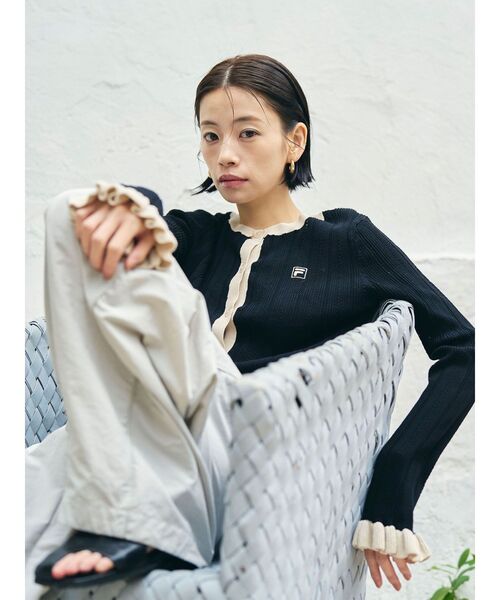 LAGUNAMOON（ラグナムーン）の「【FILA別注】エアリーナイロンバナナパンツ（その他パンツ・レディース・ベージュ/チャコールグレー・MEDIUM/SMALL）」の5枚目の写真