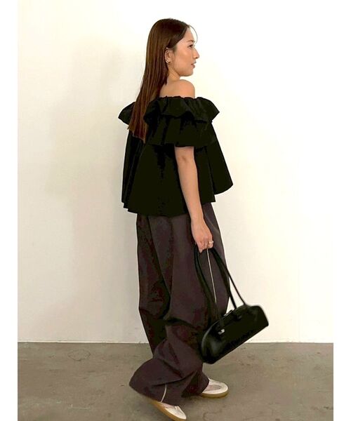 LAGUNAMOON(ラグナムーン)の「【FILA別注】エアリーナイロンバナナパンツ 【夏服】(その他パンツ・レディース・ベージュ/チャコールグレー・MEDIUM/SMALL)」の22枚目の写真