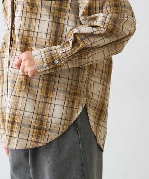 Jena espace merveilleux(ジェナ エスパスメルヴェイユ)の「【大人カジュアルに決まる】チェックダブルVシャツ(シャツ/ブラウス・レディース・ネイビー/イエロー・FREE)」の22枚目の写真