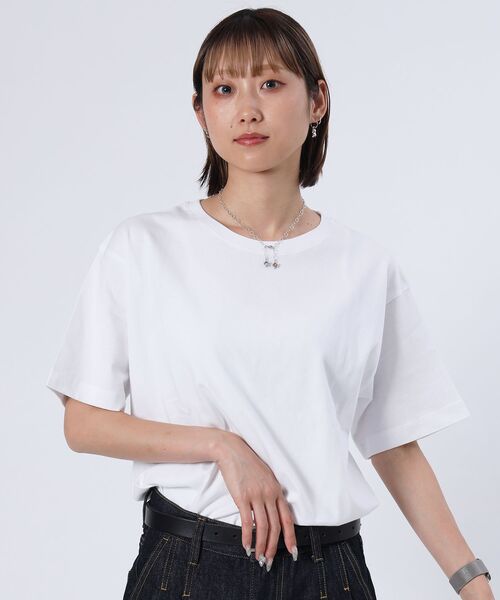 FFEIN(フェイン)の「【8色展開/2枚セット】リブ幅で選ぶ2スタイルパック短丈TEE 綿100%コーマ糸(Tシャツ/カットソー・メンズ・ブラック/アッシュグレー/レモンイエロー/ダークグリーン/ネイビー/ロイヤルブルー/ホワイト/レッド・SMALL/MEDIUM/LARGE)」の18枚目の写真