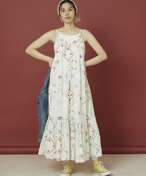 Freada/フリーダ フラワーハンカチ刺繍キャミドレス（ワンピース