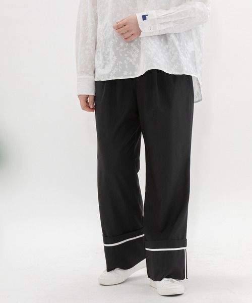 nop de nod(ノップドゥノッド)の「TRサージロールアップパイピングパンツ(その他パンツ・レディース・ダークグレー/ブラック/ネイビー・3)」の1枚目の写真