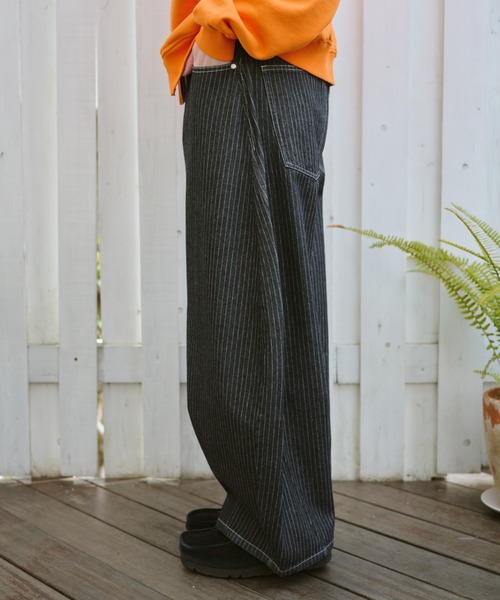 BROKEN BASE（ブロークンベース）の「Balloon Wide Stripe Denim / バルーンワイドストライプデニム（デニムパンツ・メンズ・ブラック/インディゴブルー・MEDIUM/LARGE）」の9枚目の写真