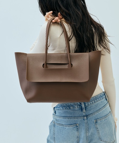 DRWCYS（ドロシーズ）の「フラップトートバッグ（トートバッグ・レディース・ブラウン/ブラック・FREE）」の12枚目の写真