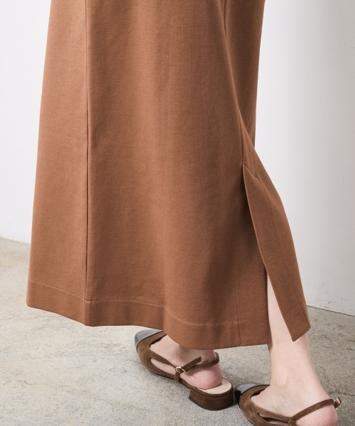 CHIC STYLE(シックスタイル)の「ダンボールカットソータイトスカート<大きいサイズ有>シックスタイル(スカート・レディース・ブラック/モカ・M/L/LL/3L/4L/5L)」の4枚目の写真