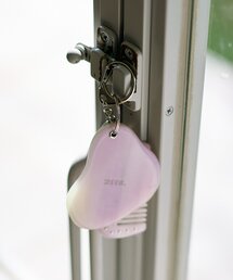 Kastane（カスタネ）の「【fiw./5色展開】ミラー&コームチャーム（キーホルダー）」