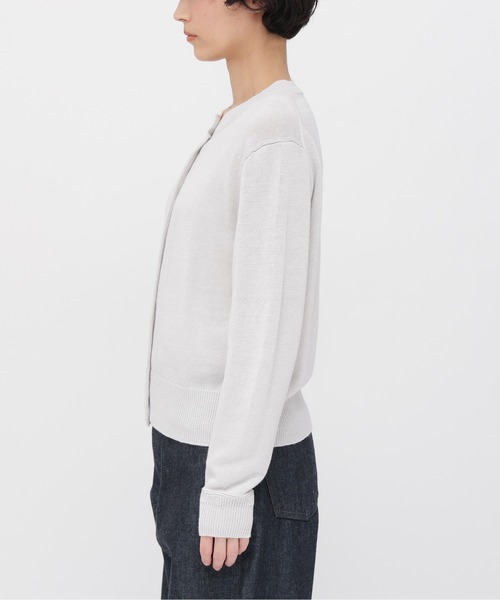 MARGARET HOWELL(マーガレットハウエル)の「TWISTED LINEN COTTON(カーディガン/ボレロ・レディース・ライトグレー/ブラック・2)」の10枚目の写真