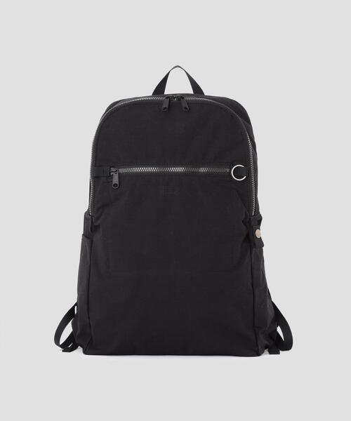 MHL.(エムエイチエル)の「STANDARD SUPPLY FOR MHL.(バックパック/リュック・レディース・ブラック/カーキ・FREE)」の2枚目の写真