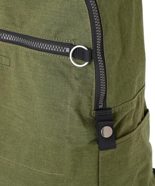 MHL.(エムエイチエル)の「STANDARD SUPPLY FOR MHL.(バックパック/リュック・レディース・ブラック/カーキ・FREE)」の12枚目の写真