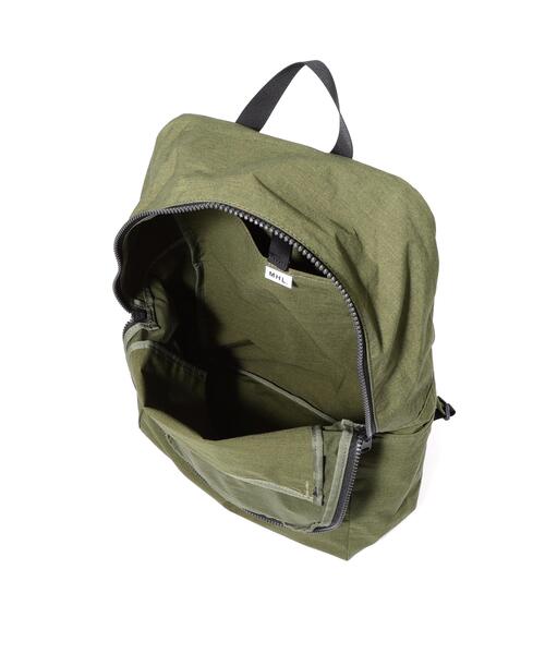 MHL.(エムエイチエル)の「STANDARD SUPPLY FOR MHL.(バックパック/リュック・レディース・ブラック/カーキ・FREE)」の22枚目の写真