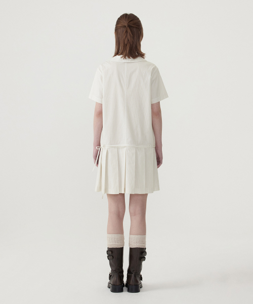 COVERNAT WOMAN(カバーナットウーマン)の「ウィメンズプリーツシャツワンピースアイボリー(ワンピース・レディース・その他・WS/WM)」の8枚目の写真