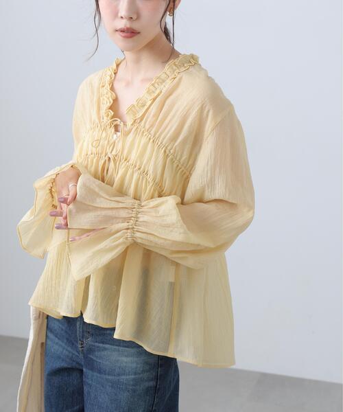 FREE'S MART(フリーズマート)の「◆シャーリングドロストブラウス(シャツ/ブラウス・レディース・イエロー/ホワイト/ブルー/ブラック・FREE)」の4枚目の写真