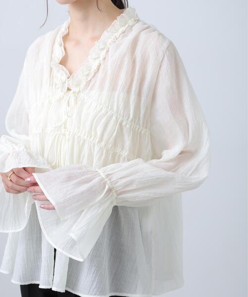 FREE'S MART(フリーズマート)の「◆シャーリングドロストブラウス(シャツ/ブラウス・レディース・イエロー/ホワイト/ブルー/ブラック・FREE)」の5枚目の写真