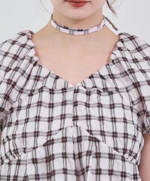 mystic（ミスティック）の「チェックパフブラウス（シャツ/ブラウス・レディース・ブラック/グリーン/レッド/オフホワイト/ベージュ・FREE）」の9枚目の写真