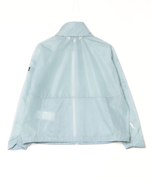 AIGLE(エーグル)の「超軽量 撥水 UVカット ストライプ エクストラライト フーディジャケット(ナイロンジャケット・レディース・ブルー/ホワイト・S/L/M/XS)」の15枚目の写真