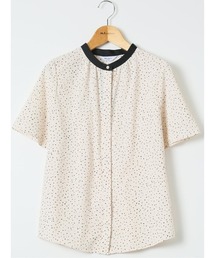 m.f.editorial（エムエフエディトリアル）の「*【UVカット ウォッシャブル】m.f.エディトリアル レディース ドット柄 配色 バンドカラー 比翼 半袖 ブラウス（シャツ/ブラウス）」