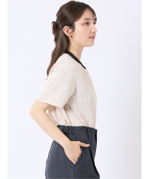 m.f.editorial(エムエフエディトリアル)の「【UVカット ウォッシャブル】m.f.エディトリアル レディース ドット柄 配色 バンドカラー 比翼 半袖 ブラウス(シャツ/ブラウス・レディース・アイボリー/ブラック・MEDIUM/LARGE)」の16枚目の写真