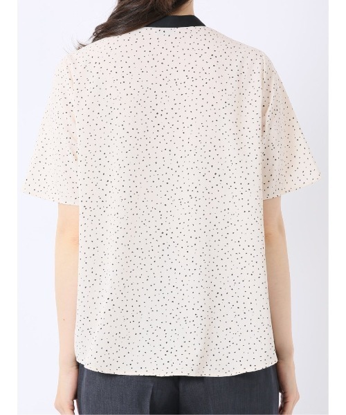 m.f.editorial(エムエフエディトリアル)の「【UVカット ウォッシャブル】m.f.エディトリアル レディース ドット柄 配色 バンドカラー 比翼 半袖 ブラウス(シャツ/ブラウス・レディース・アイボリー/ブラック・MEDIUM/LARGE)」の20枚目の写真