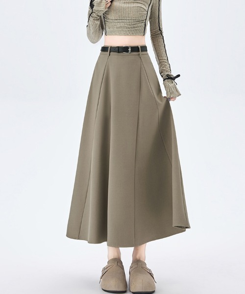 ReRe（リリ）の「タック入りAラインミディスカート（スカート・レディース・グレー/ブラック/グレイッシュベージュ・SMALL/MEDIUM/LARGE/X-LARGE）」の5枚目の写真