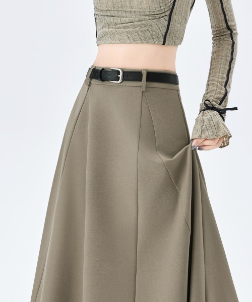ReRe（リリ）の「タック入りAラインミディスカート（スカート・レディース・グレー/ブラック/グレイッシュベージュ・SMALL/MEDIUM/LARGE/X-LARGE）」の8枚目の写真