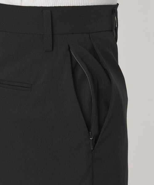 BEAUTY&YOUTH UNITED ARROWS(ビューティーアンドユースユナイテッドアローズ)の「【WEB限定 WARDROBE SMART】Reflax スリム ショートパンツ(その他パンツ・メンズ・ベージュ/ダークグレー/ブラック・S/M/L/XL)」の4枚目の写真
