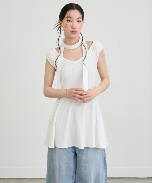 NUJOH(ヌゾ)の「Choker Set Mini Dress / チョーカーセットミニワンピース(ワンピース・レディース・ブラック/アイボリー/グレー・FREE)」の12枚目の写真