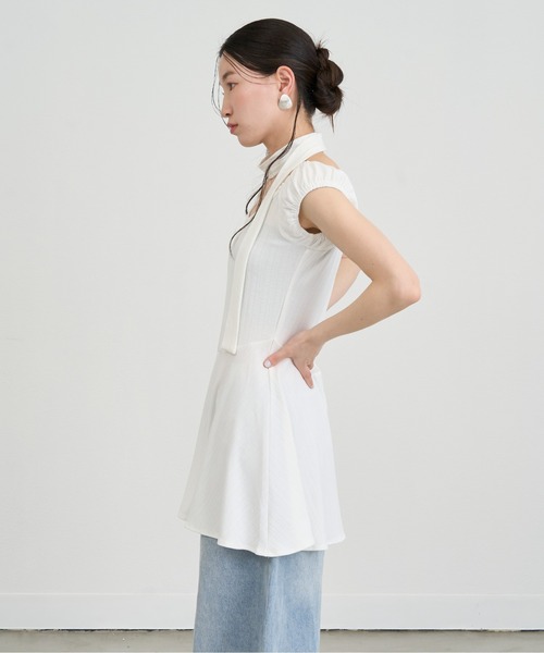 NUJOH(ヌゾ)の「Choker Set Mini Dress / チョーカーセットミニワンピース(ワンピース・レディース・ブラック/アイボリー/グレー・FREE)」の16枚目の写真