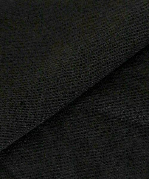 le.coeur blanc(ルクールブラン)の「【UVカット】Vネックジュエリーボタンカーディガン(カーディガン/ボレロ・レディース・ブラック/アイボリー/ブルー/ピンク・38)」の5枚目の写真
