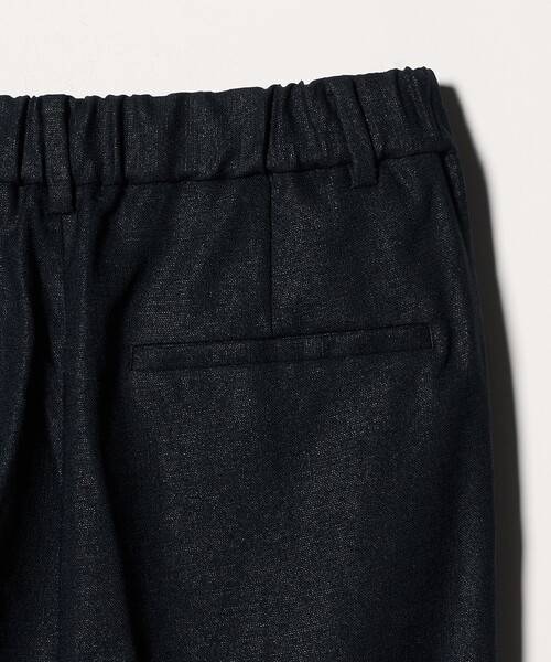 UNITED ARROWS（ユナイテッドアローズ）の「Spiree IAS タック テーパードパンツ ‐UVカット 接触冷感 ウォッシャブル‐（スラックス・レディース・ナチュラル/ネイビー・38/40/36/34）」の7枚目の写真