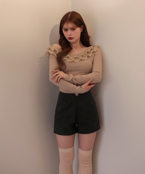 M DOLLY(エムドリー)の「Frill Thalia tiered rib tops / フリルタリアティアードトップス(ニット/セーター・レディース・アイボリー/ベージュ・FREE)」の14枚目の写真