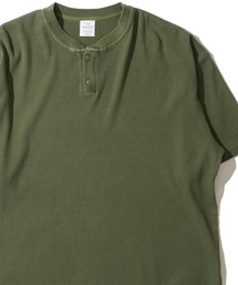 ADPOSION（アドポーション）の「【SEABEES シービーズ】ピグメントテレコ ヘンリーネックTシャツ（Tシャツ/カットソー）」