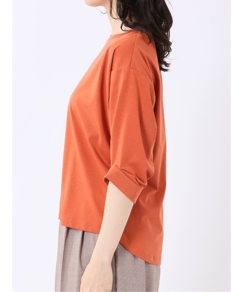 m.f.editorial(エムエフエディトリアル)の「【ストレッチ 接触冷感】m.f.エディトリアル レディース 袖タック クルーネック プルオーバー(Tシャツ/カットソー・レディース・ホワイト/ライトグレー/オレンジ・MEDIUM/LARGE)」の14枚目の写真
