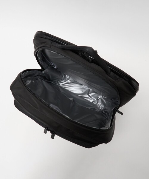 THE NORTH FACE(ザノースフェイス)の「<THE NORTH FACE>Shuttle Daypack シャトル デイパック(バックパック/リュック・メンズ・ブラック・FREE)」の10枚目の写真