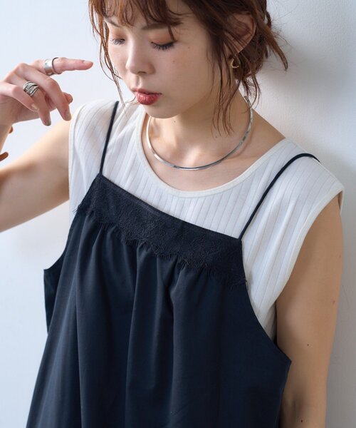 CIAOPANIC TYPY(チャオパニックティピー)の「【willow】スカラップレースキャミワンピース(ワンピース・レディース・ブラック/ブラウン・ONE SIZE)」の3枚目の写真