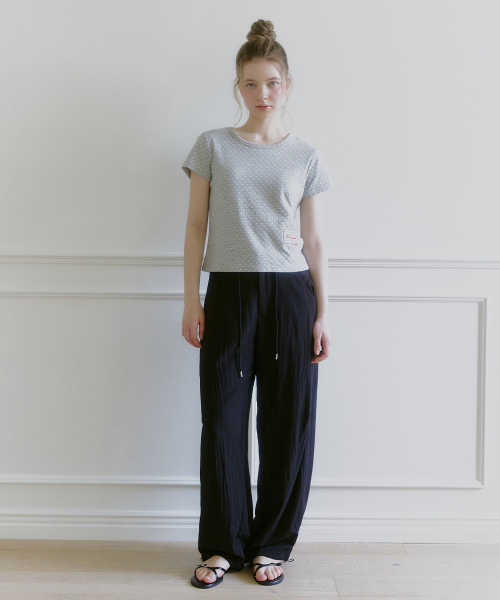 MICANE(ミケーネ)の「クリシコットン-ナイロンワイドパンツ(その他パンツ・レディース・クリーム/ブラック・LARGE/MEDIUM/X-LARGE/SMALL/X-SMALL/XX-LARGE)」の5枚目の写真