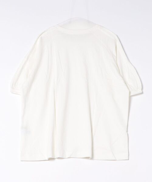 RCD(アールシーディー)の「袖タックラグランスリーブ半袖トップス(Tシャツ/カットソー・レディース・チャコールグレー/グレイッシュベージュ/オフホワイト/ブラック・LL~3L/M-L/4L~5L)」の5枚目の写真