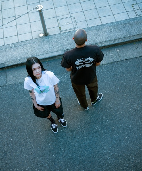 VANS(バンズ)の「GUCCIMAZE Tシャツ / AP GM SS TEE Black VN000XJ6BLK1(Tシャツ/カットソー・メンズ・ブラック・LARGE/MEDIUM/SMALL/X-LARGE/X-SMALL/XX-LARGE)」の4枚目の写真